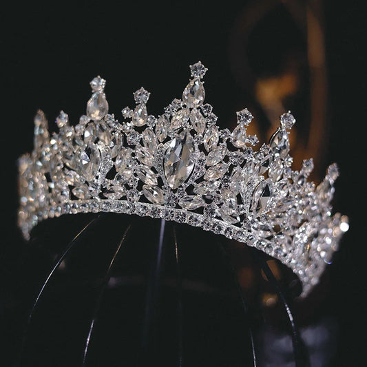 🕊️ Luxe bruidskroon met strass-steentjes voor koninginnen van het gangpad - Voel je als een koning
